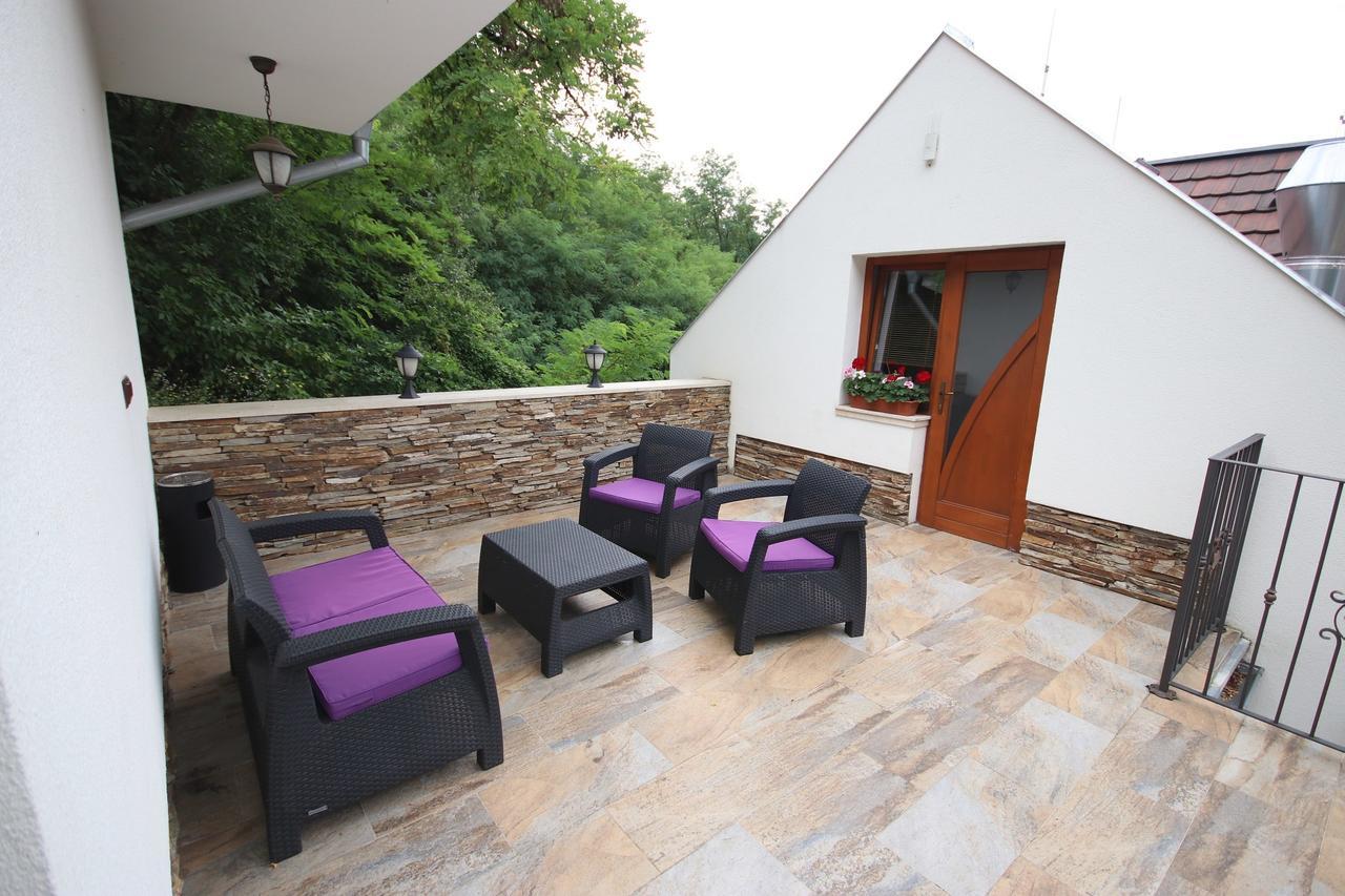 Penzión Kállai a Vináreň Filakovo Habitación foto
